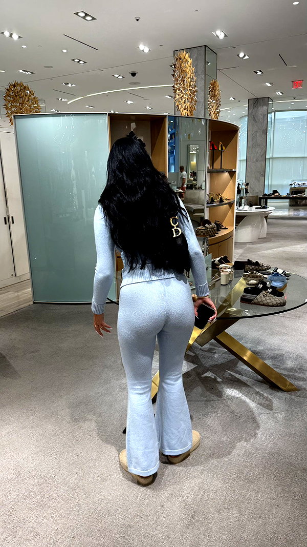camilla_classy snapchat image archive image