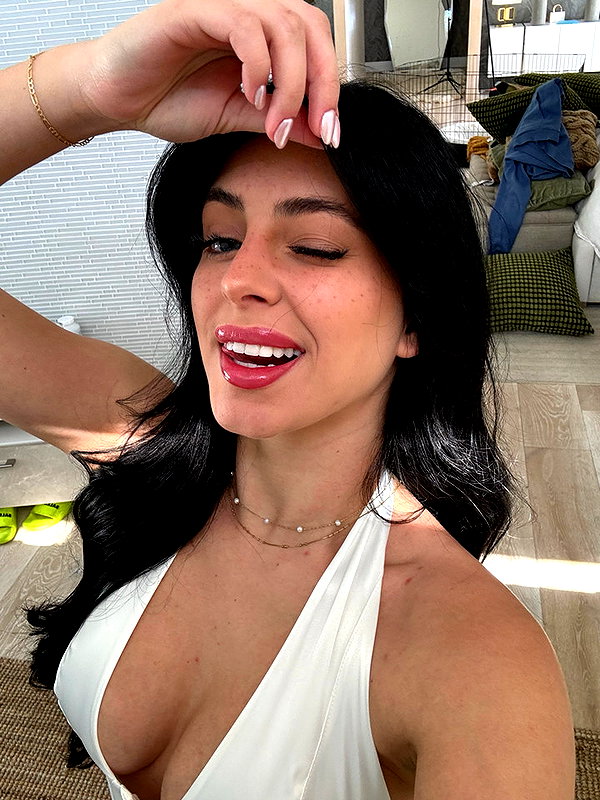 camilla_classy snapchat image archive image