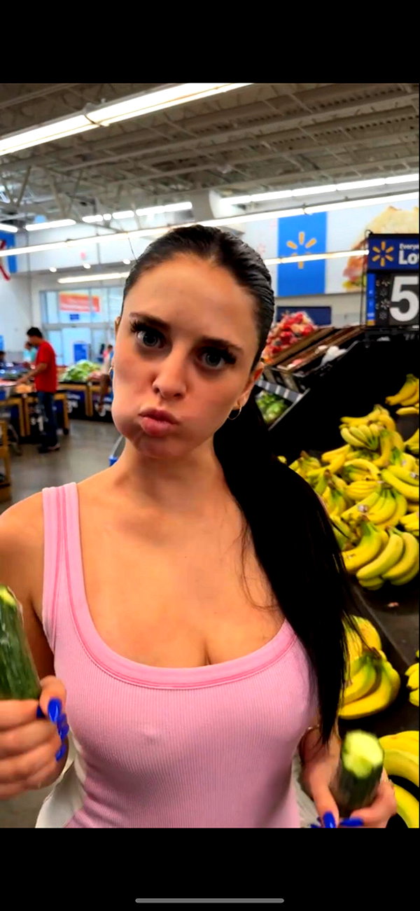 camilla_classy snapchat image archive image