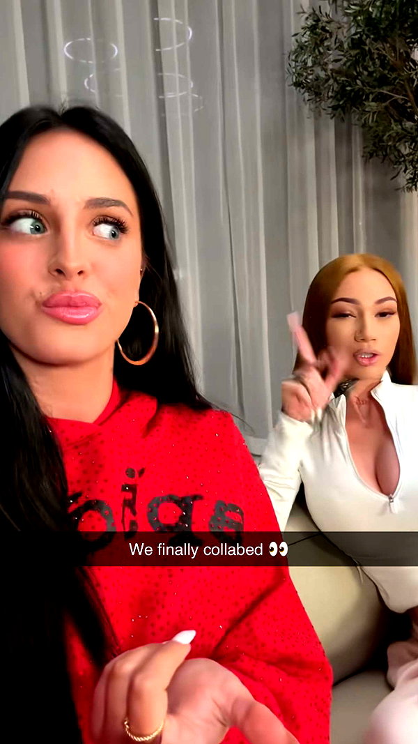 camilla_classy snapchat image archive image