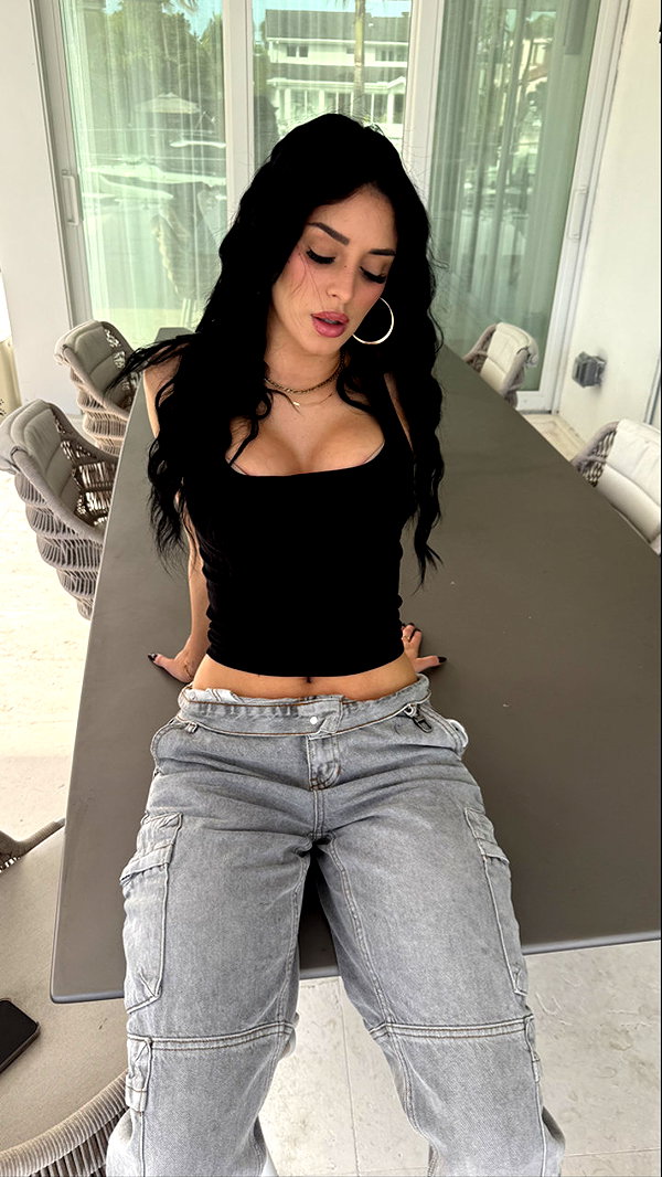 camilla_classy snapchat image archive image