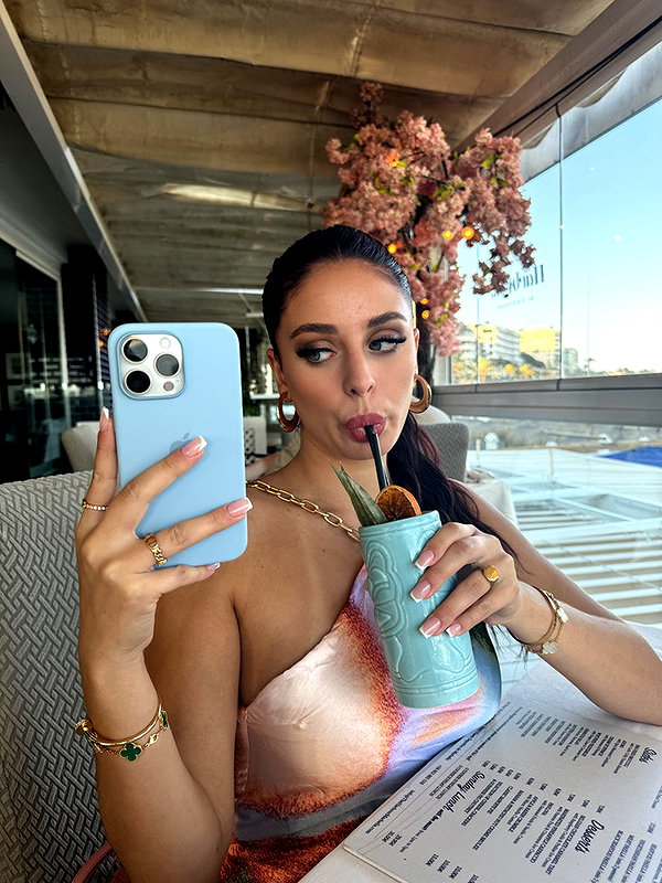 camilla_classy snapchat image archive image
