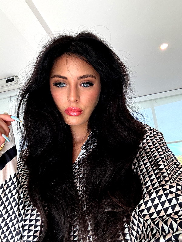 camilla_classy snapchat image archive image