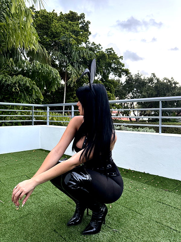 camilla_classy snapchat image archive image