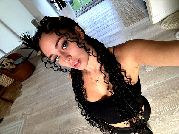 camilla_classy snapchat image archive image