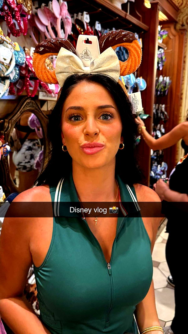 camilla_classy snapchat image archive image