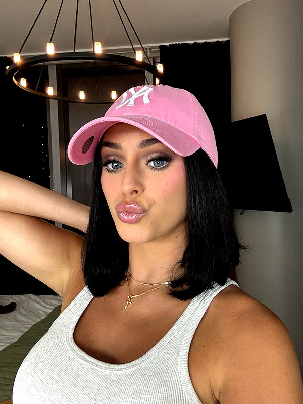 camilla_classy snapchat image archive image