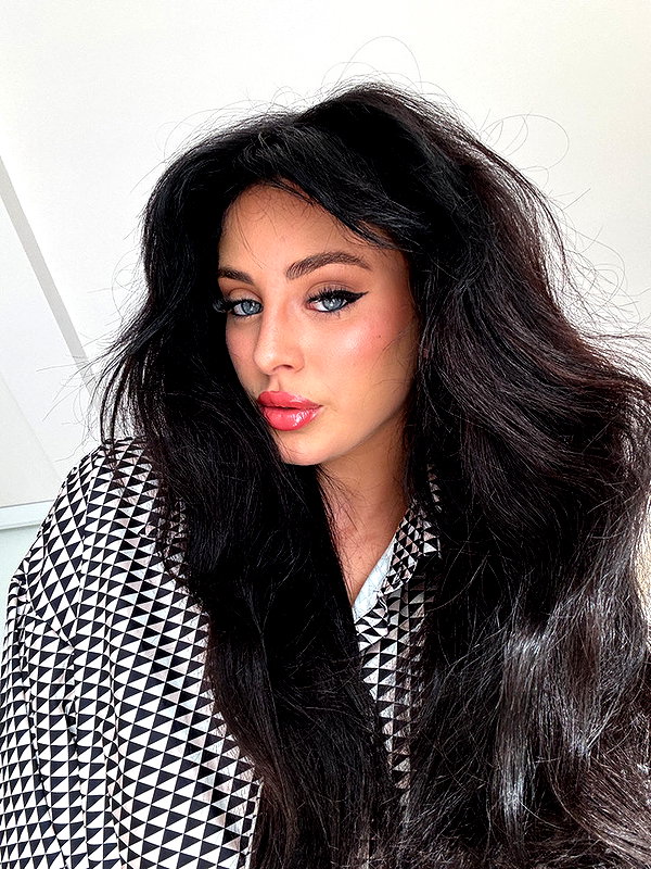 camilla_classy snapchat image archive image