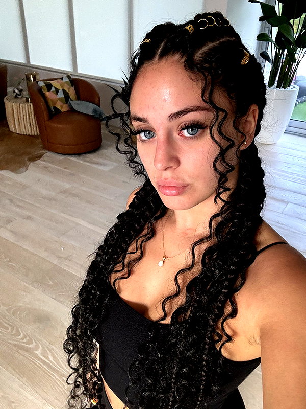 camilla_classy snapchat image archive image