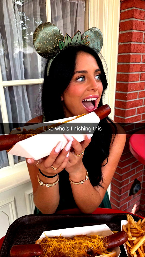 camilla_classy snapchat image archive image