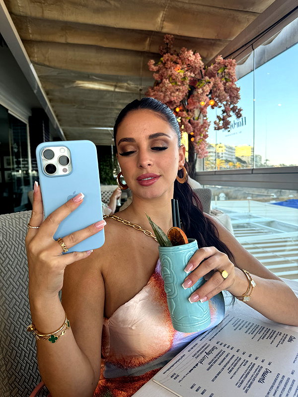 camilla_classy snapchat image archive image