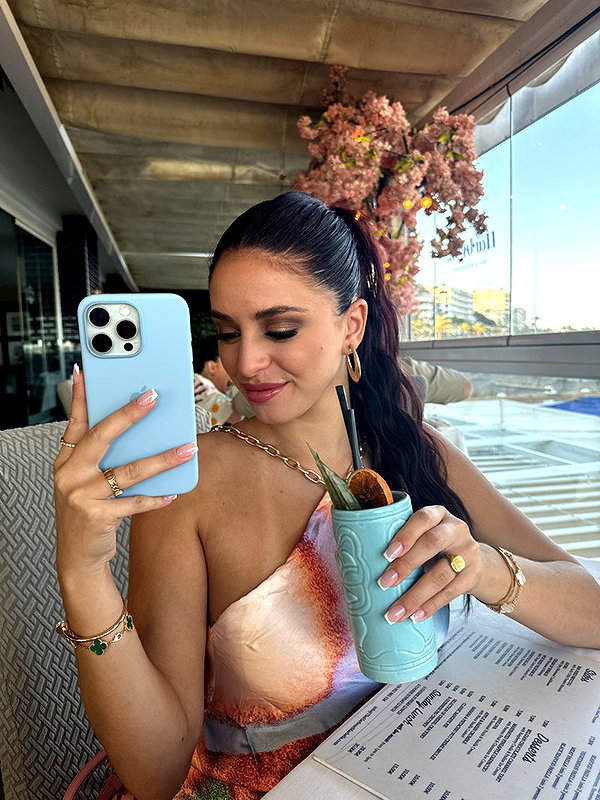 camilla_classy snapchat image archive image
