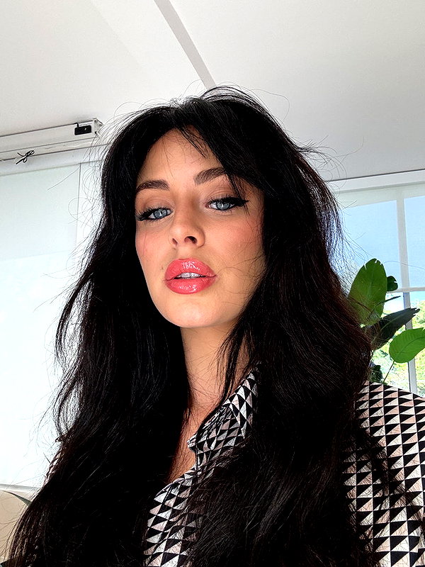 camilla_classy snapchat image archive image