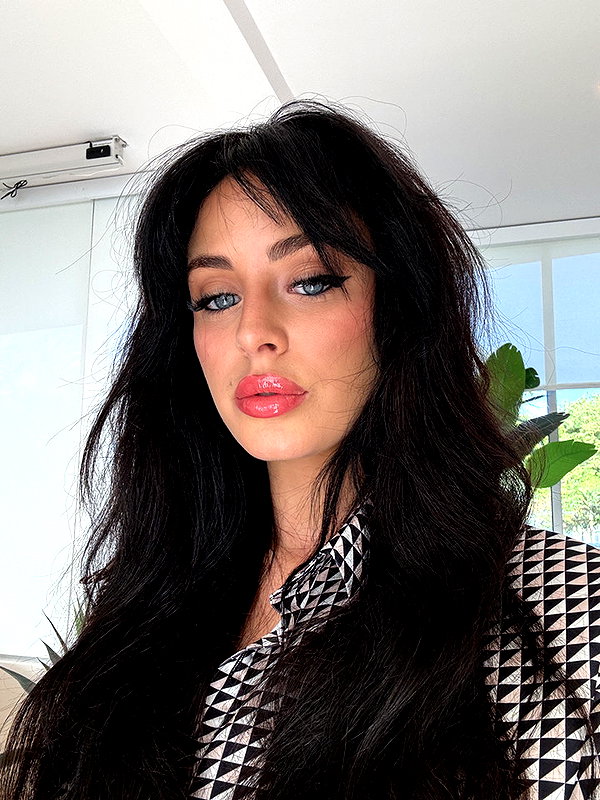 camilla_classy snapchat image archive image