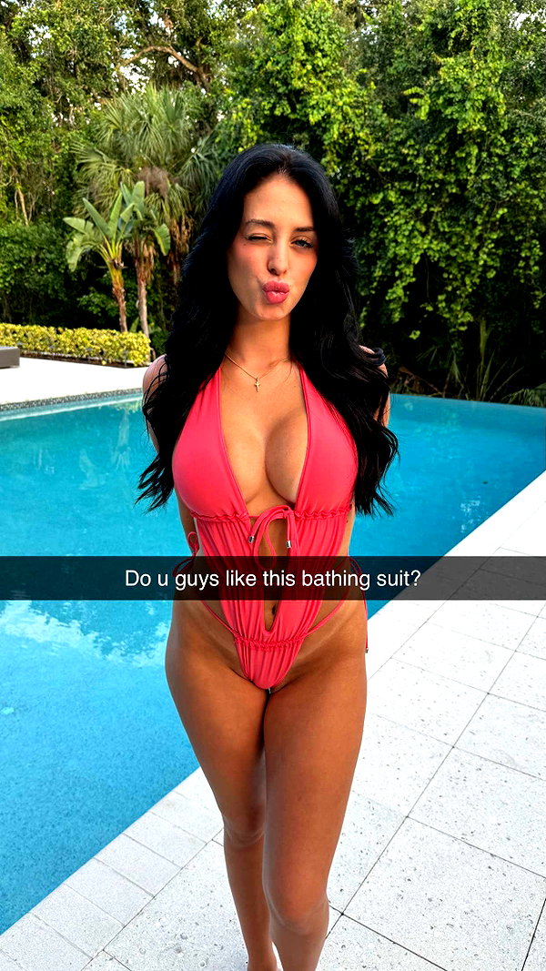 camilla_classy snapchat image archive image