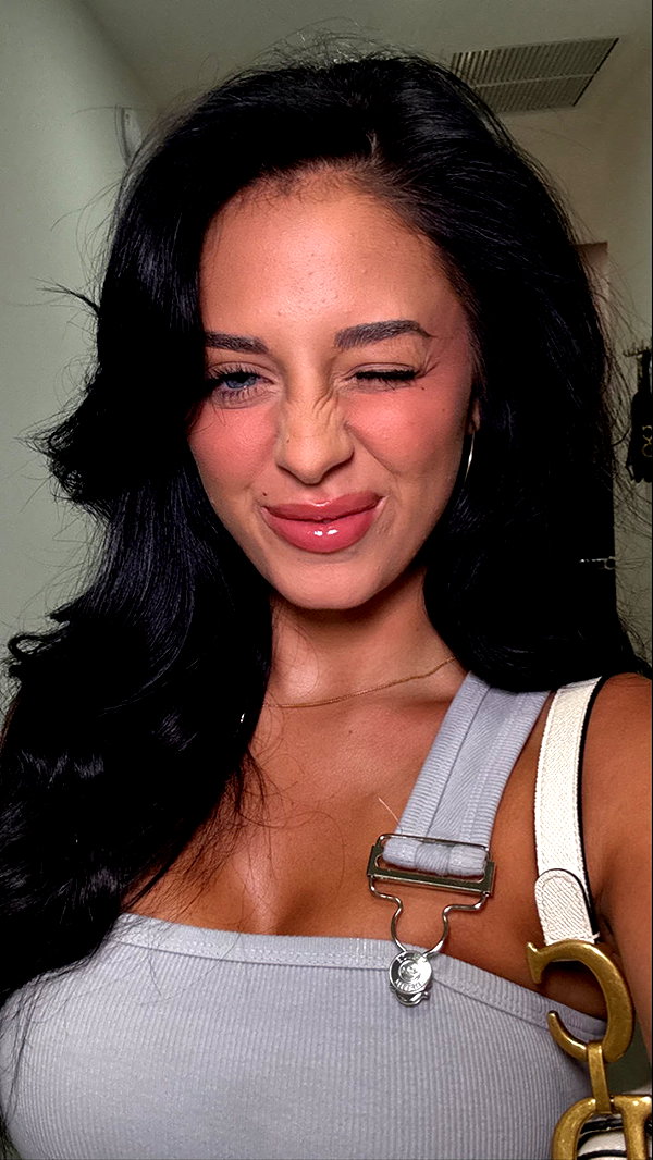 camilla_classy snapchat image archive image