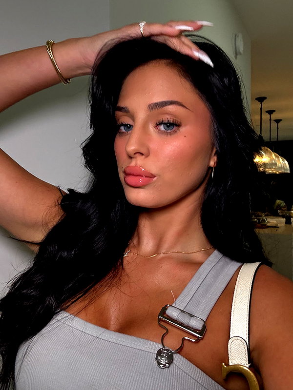 camilla_classy snapchat image archive image
