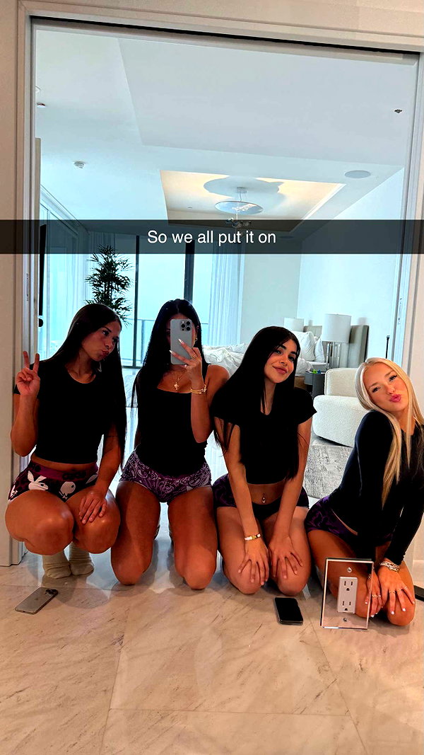 camilla_classy snapchat image archive image