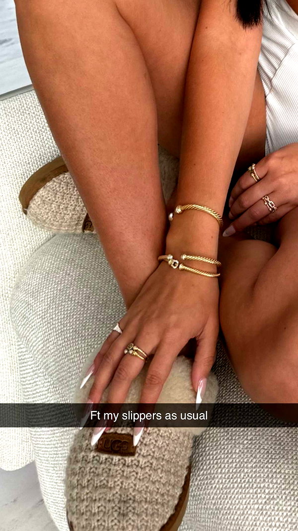 camilla_classy snapchat image archive image