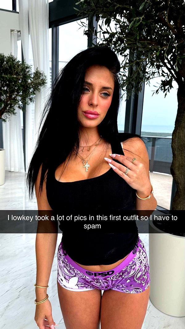camilla_classy snapchat image archive image