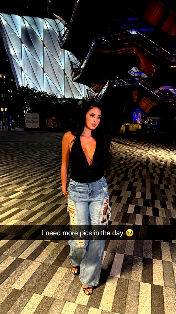 camilla_classy snapchat image archive image