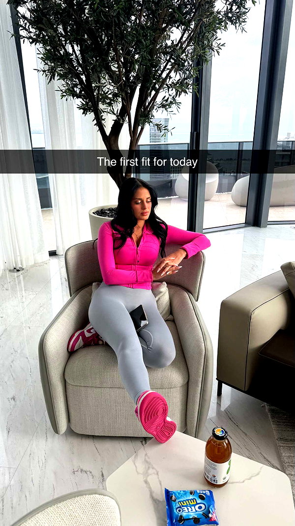 camilla_classy snapchat image archive image