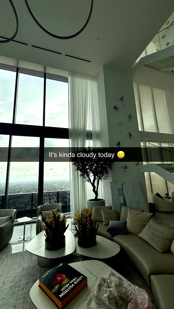 camilla_classy snapchat image archive image
