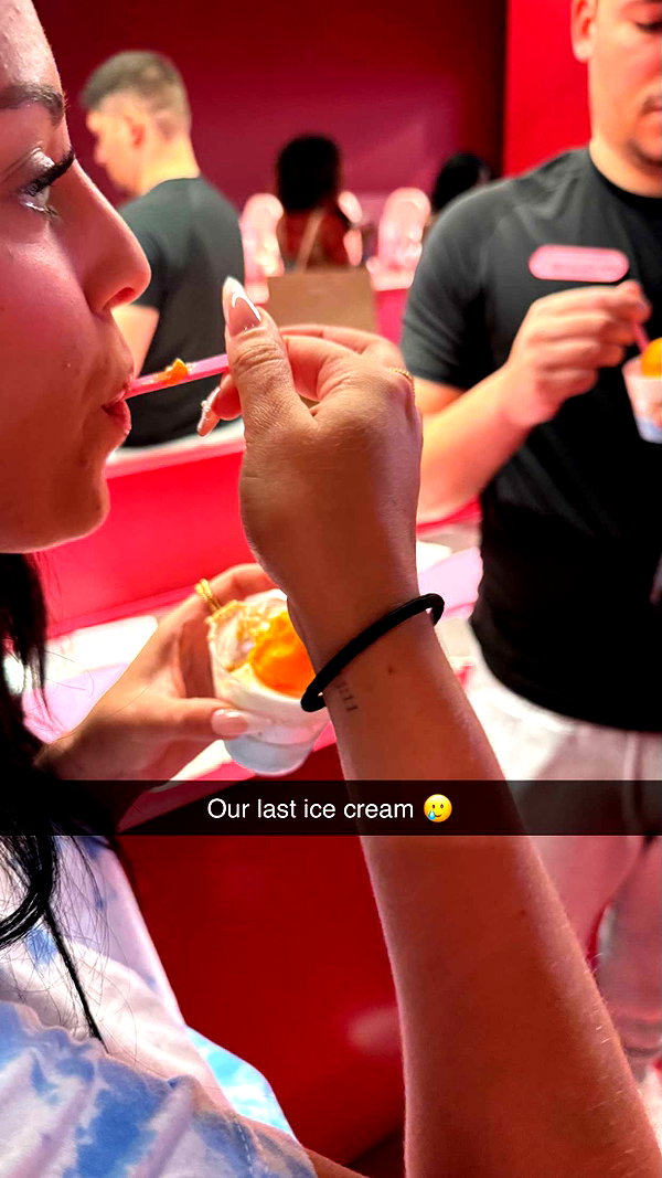 camilla_classy snapchat image archive image