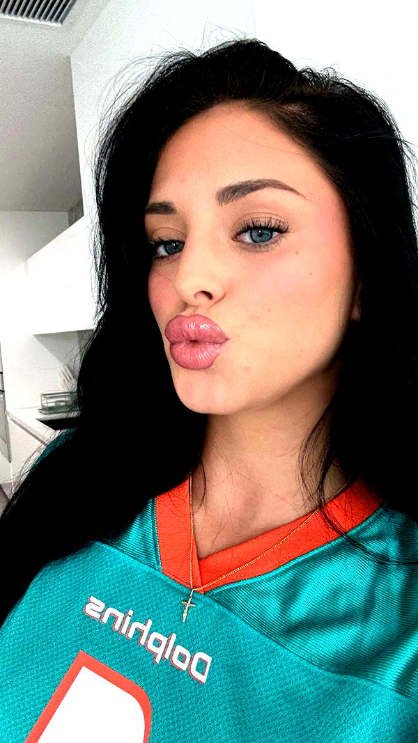 camilla_classy snapchat image archive image