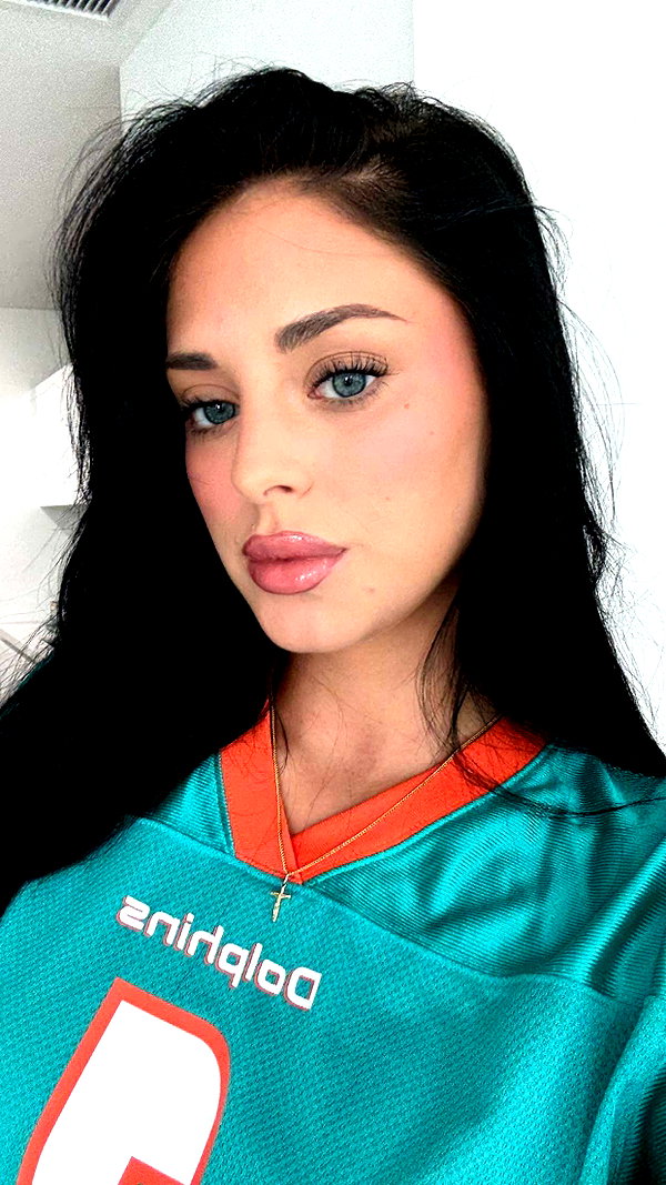 camilla_classy snapchat image archive image