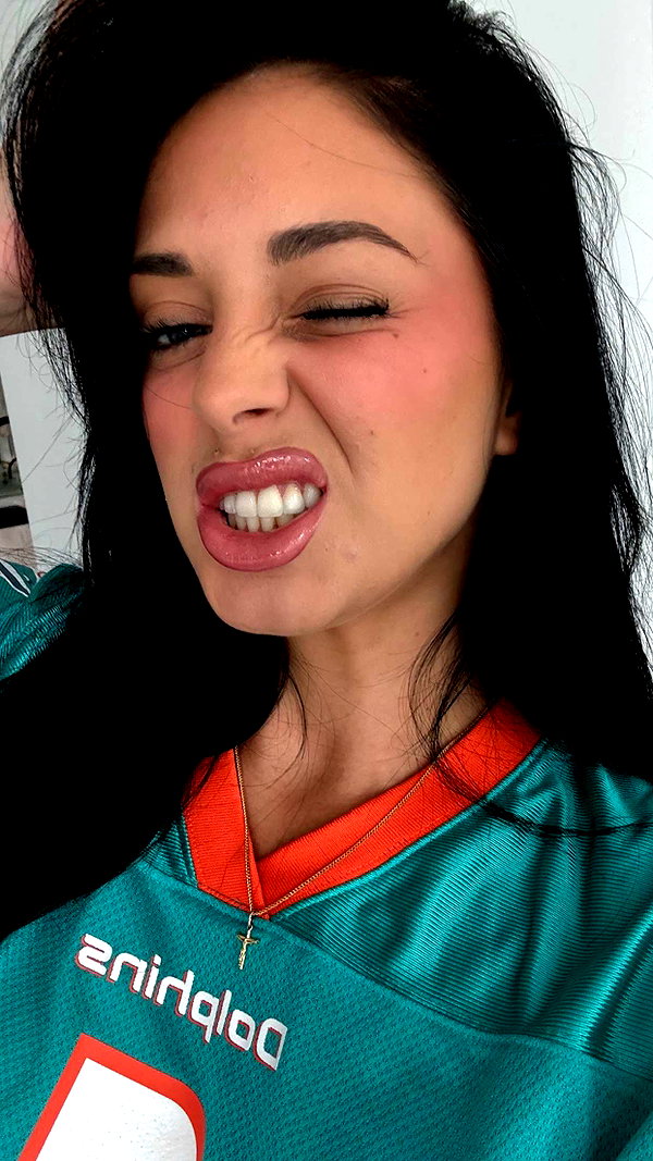 camilla_classy snapchat image archive image