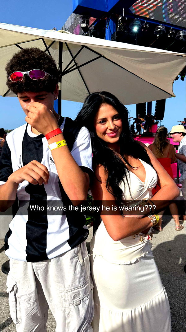 camilla_classy snapchat image archive image
