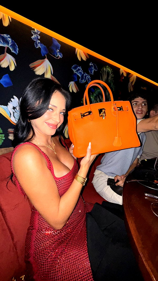 camilla_classy snapchat image archive image