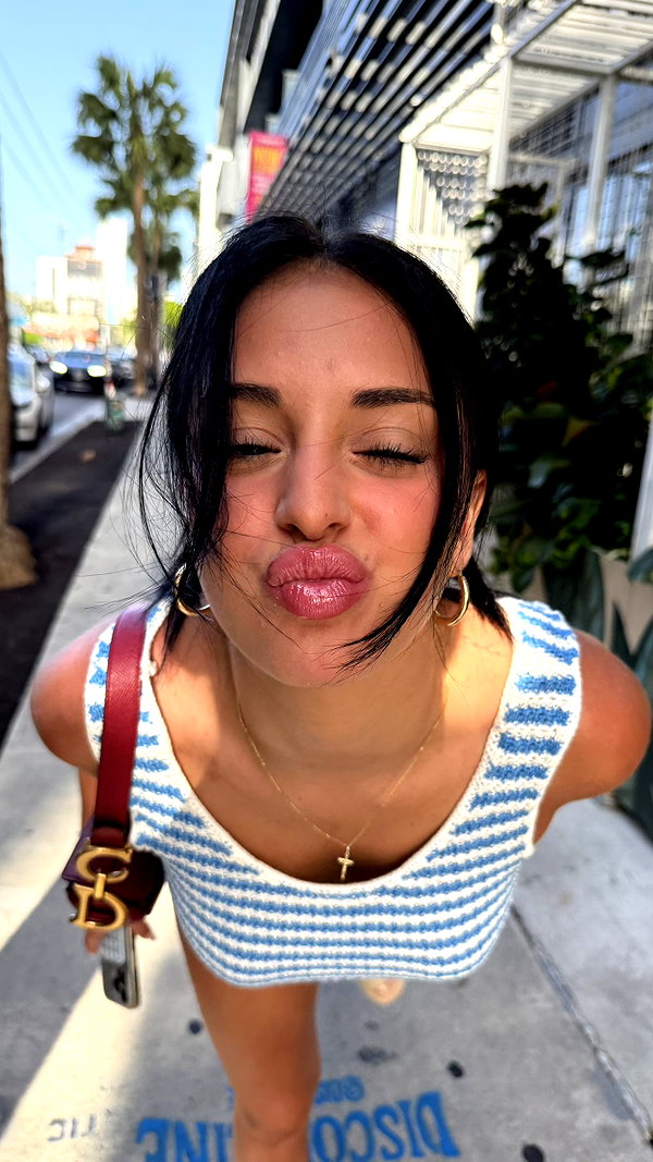 camilla_classy snapchat image archive image