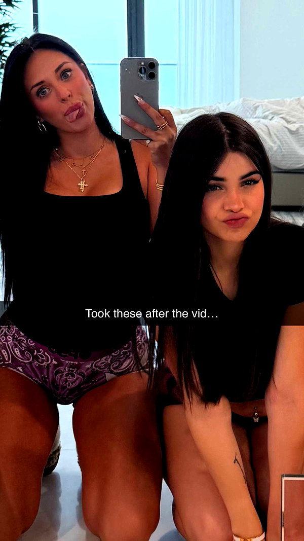 camilla_classy snapchat image archive image