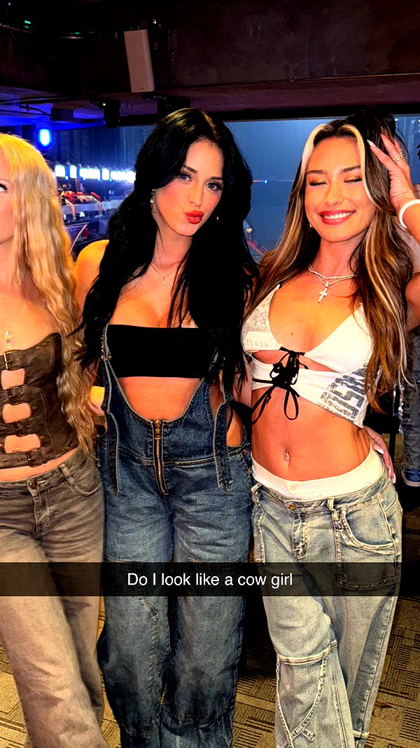 camilla_classy snapchat image archive image