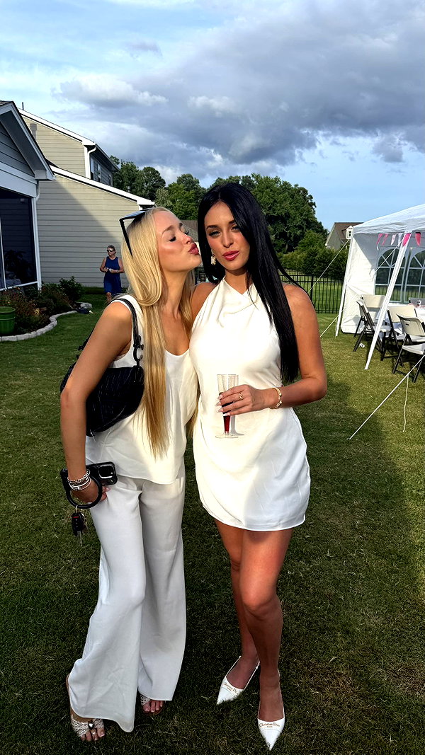 camilla_classy snapchat image archive image