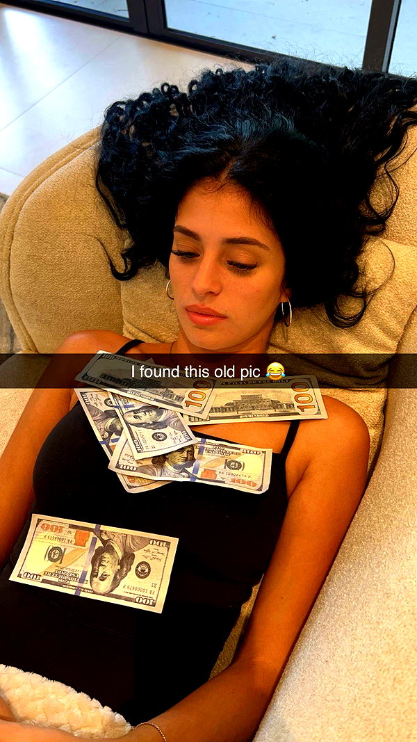 camilla_classy snapchat image archive image