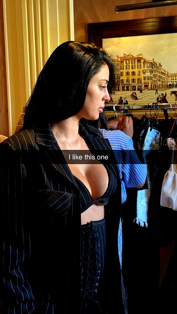 camilla_classy snapchat image archive image