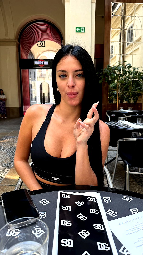 camilla_classy snapchat image archive image