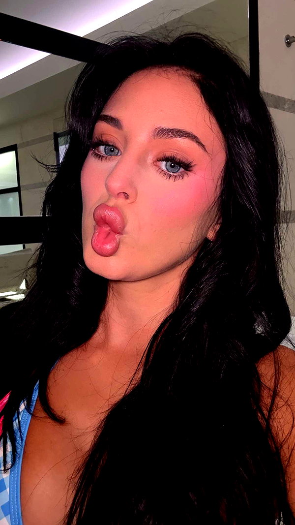 camilla_classy snapchat image archive image