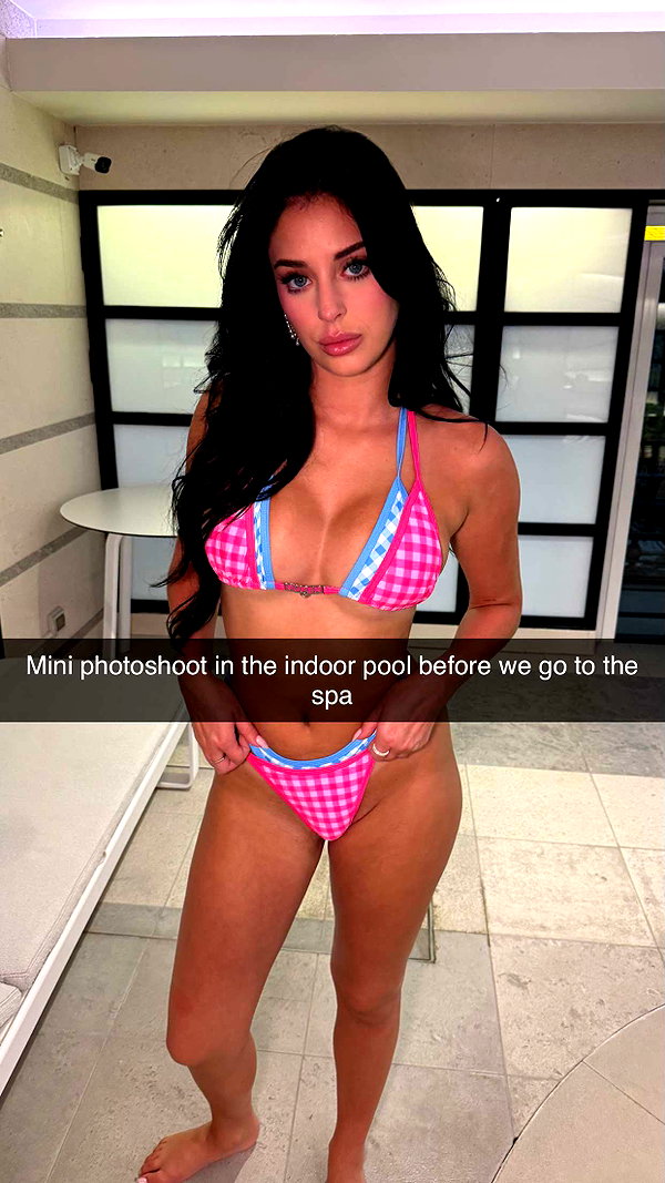 camilla_classy snapchat image archive image