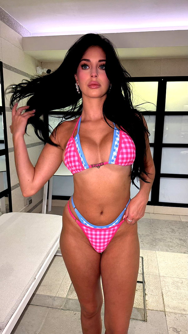 camilla_classy snapchat image archive image