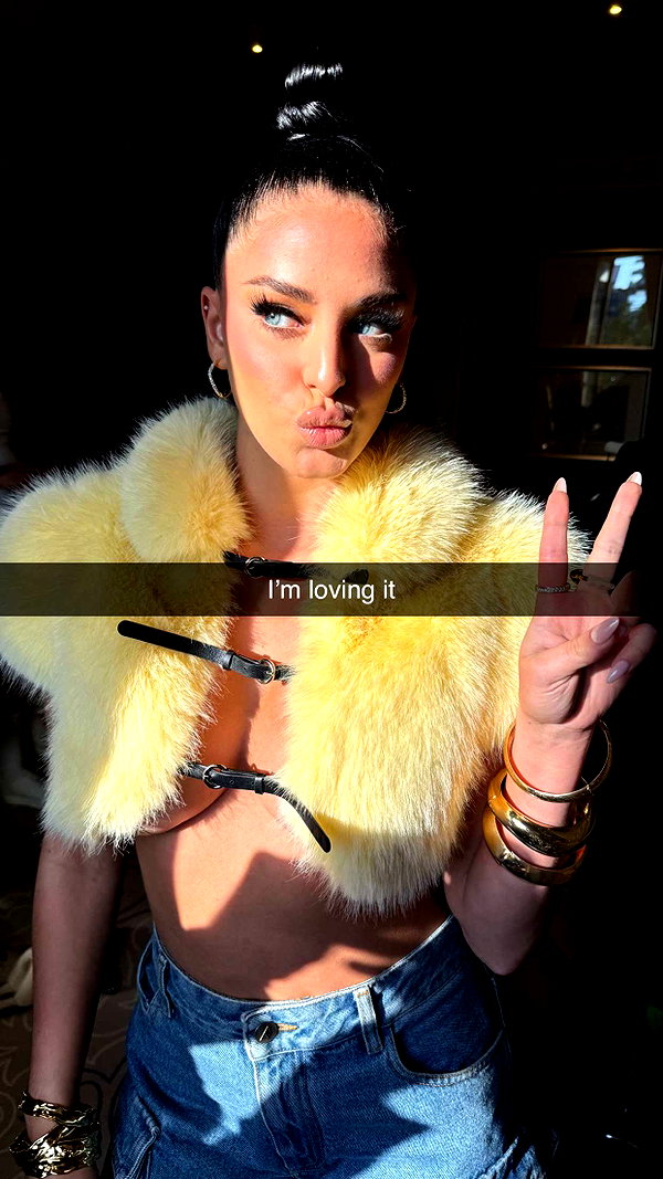 camilla_classy snapchat image archive image