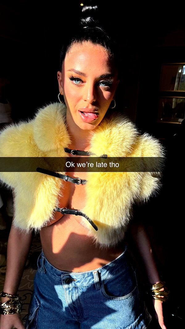 camilla_classy snapchat image archive image