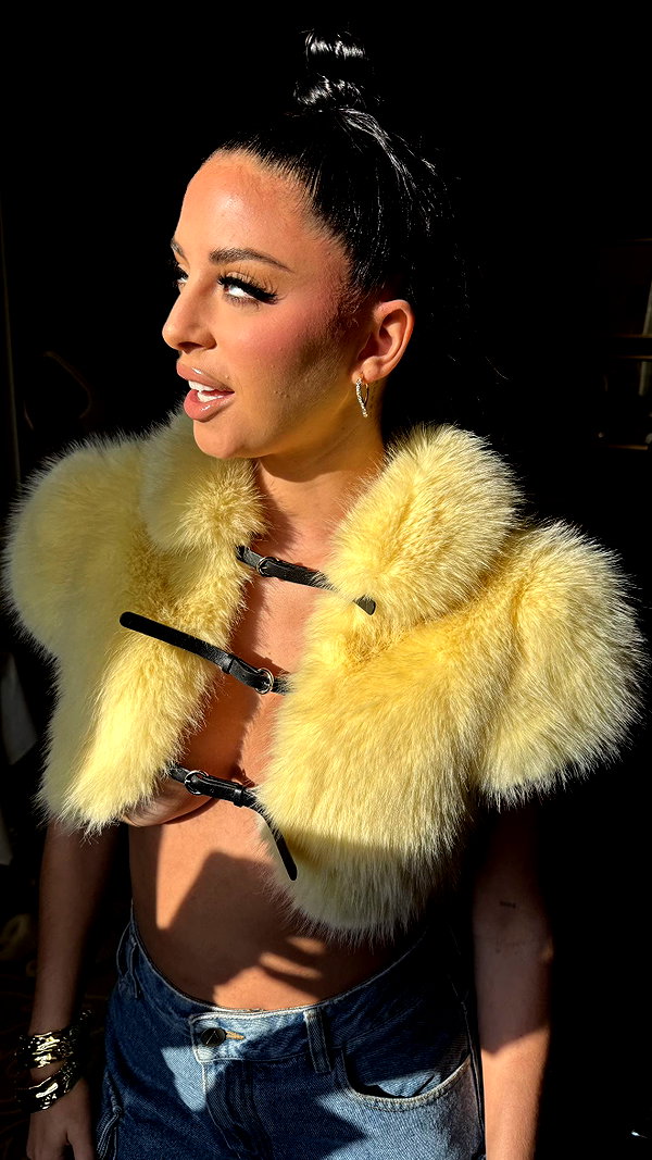camilla_classy snapchat image archive image