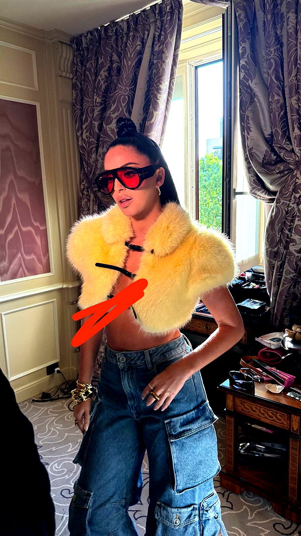 camilla_classy snapchat image archive image