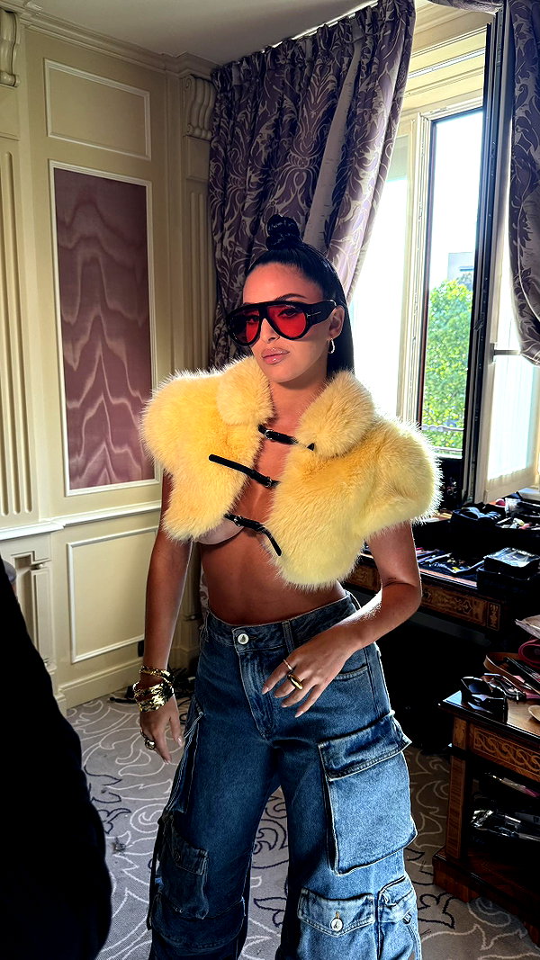 camilla_classy snapchat image archive image