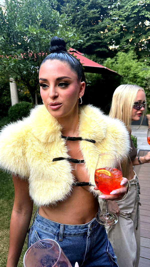 camilla_classy snapchat image archive image