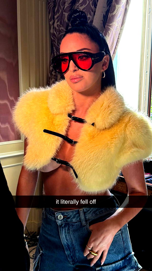 camilla_classy snapchat image archive image